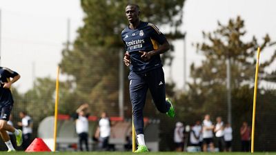 المران الأول في السبوع