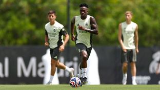 Último treino antes do confronto contra o Salzburg
