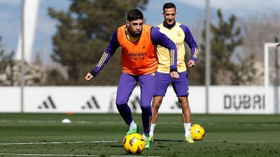 Real Madrid prepare for the Valencia game