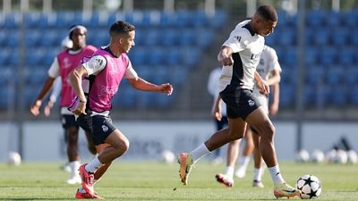 Último treino antes da partida contra o Borussia Dortmund