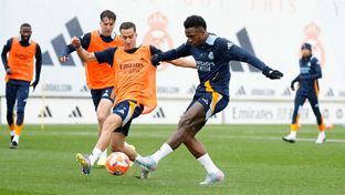 The team complete another training session ahead of Alavés clash