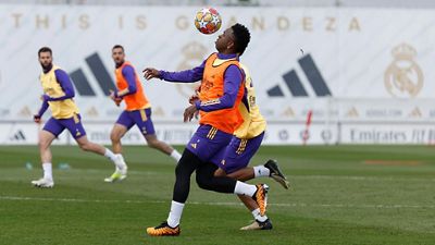 Real Madrid continue with preparations for the Champions League round of 16 second leg