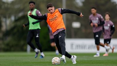 El Real Madrid continúa preparando el derbi