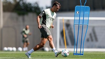 El líder de la Liga se ejercitó en la Ciudad Real Madrid