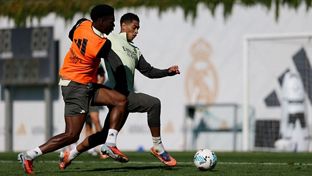 Físico y balón en la Ciudad Real Madrid