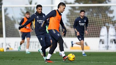 Último entrenamiento antes de recibir al Granada