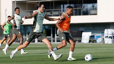 El Real Madrid completa el primer entrenamiento de la temporada