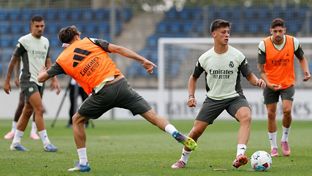 Último entrenamiento antes del estreno en la Liga