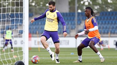 El equipo continúa preparando el partido contra el Bayern