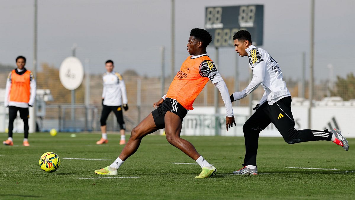 Último entrenamiento antes del partido contra el Girona