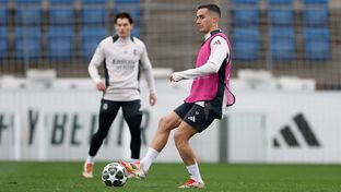 Último entrenamiento antes del derbi de Champions