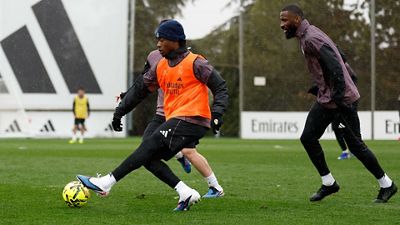 El Real Madrid continúa preparando el partido contra el Valencia