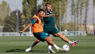 El equipo sigue preparando el debut en la Liga