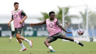 Último entrenamiento antes del partido contra la Juventus