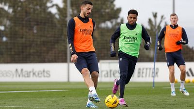 O líder preparar o jogo contra o Bétis