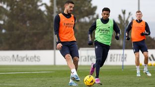 O líder preparar o jogo contra o Bétis