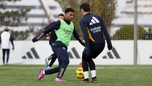 El líder prepara el partido contra el Betis
