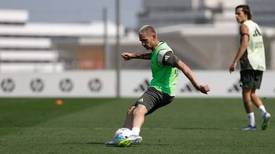 Nueva sesión para preparar el partido contra el Oviedo