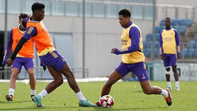 Último entrenamiento antes del derbi en la Copa del Rey