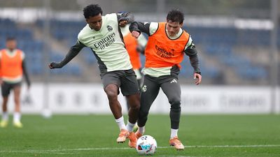 ريال مدريد يستعد للمباراة ضد فالنسيا