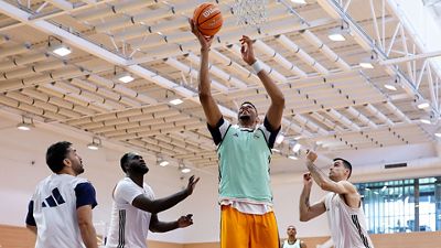 El equipo continúa preparando el partido frente al Casademont Zaragoza