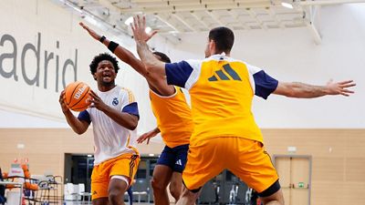 El equipo prepara el encuentro frente al Río Breogán