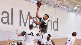 El Real Madrid prepara el partido contra el Mónaco