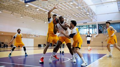 El equipo prepara el partido ante el Olympiacos