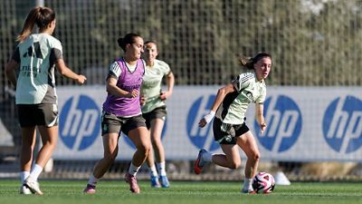 Último entrenamiento antes de recibir al Eintracht Frankfurt