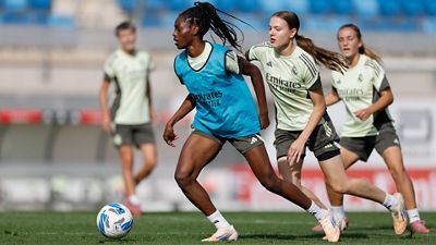 El equipo se entrenó antes de recibir al Badalona