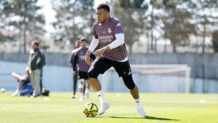 Arbeloa comienza a recuperar internacionales