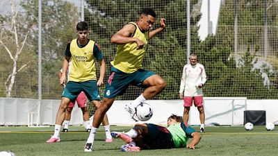 Doble sesión en el segundo día de la pretemporada