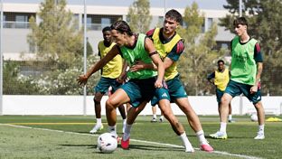 Doble sesión en el segundo día de la pretemporada