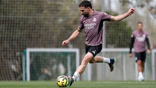 Físico y balón en la Ciudad Real Madrid