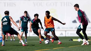Nueva sesión para preparar el partido contra el Betis