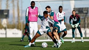 Último entrenamiento antes del partido contra el Leipzig