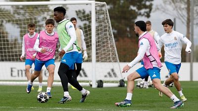 Último entrenamiento antes de recibir al Manchester City