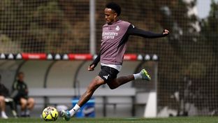 Físico y balón en la Ciudad Real Madrid