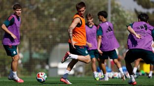 El equipo continúa preparando la temporada