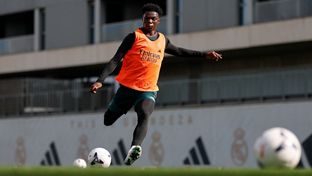 El equipo completa el primer entrenamiento de la semana