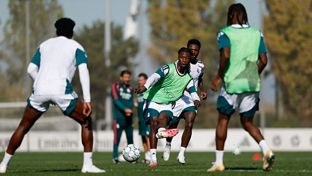 Último entrenamiento antes del partido contra la Roma