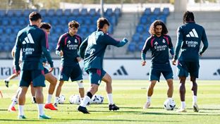 Último entrenamiento antes del derbi