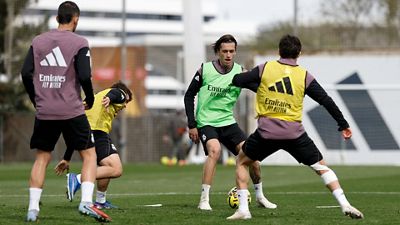 Físico y balón en la Ciudad Real Madrid