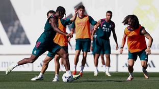 Nueva sesión para preparar el partido contra el Betis