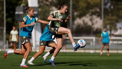 Último entrenamiento antes del derbi