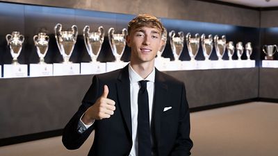 Huijsen: "Impresiona mucho ver las 15 Copas de Europa, son la historia de este club"