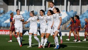 4-0: Goleada ante el Deportivo con doblete de Däbritz