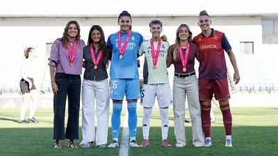 Homenaje a las campeonas del Europeo sub-19