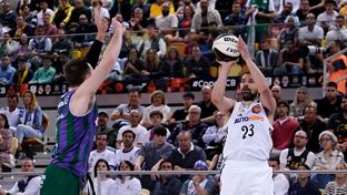 93-79: Defeat in the Copa del Rey final 