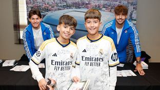 Fran García y Asencio, protagonistas en la sesión de firmas en Elche